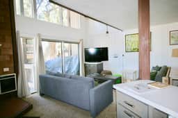 Sierra Park Villas-J43 1 Bedroom + Loft Dazzling Daylight - Image 2
